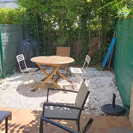Apartment Le Petit Royannais Royan